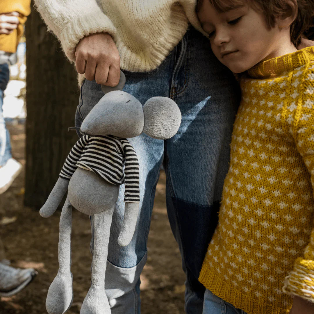 Stylish Companions: Why Keebos Crossbody Phone Cases Pair Perfectly with Adada's Premium Plush Toys