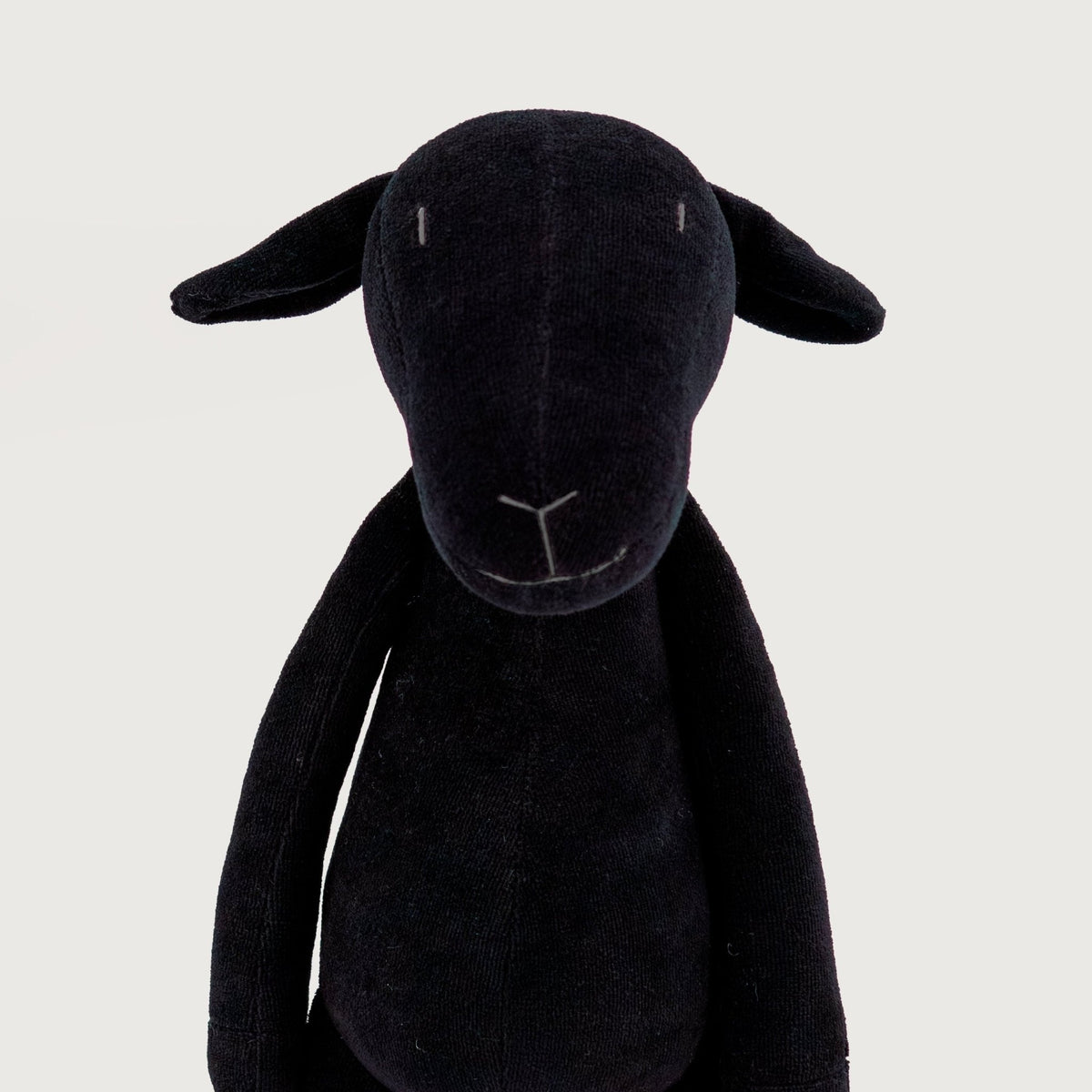 MAIA THE SHEEP - L