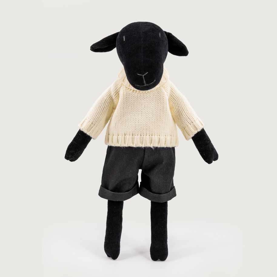 MAIA THE SHEEP - L